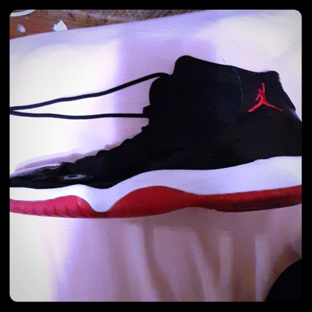 Air Jordan 11